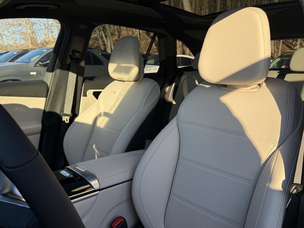 new 2026 Mercedes-Benz GLC 300 car, priced at $55,720