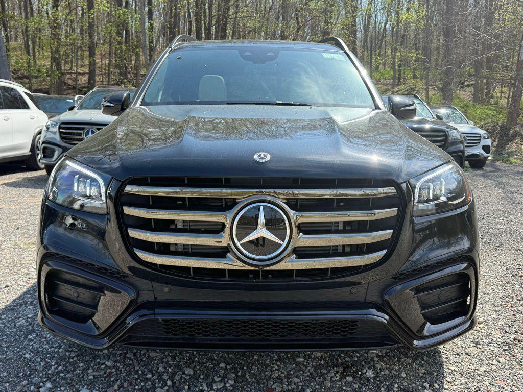 new 2026 Mercedes-Benz GLS 450 car, priced at $100,105