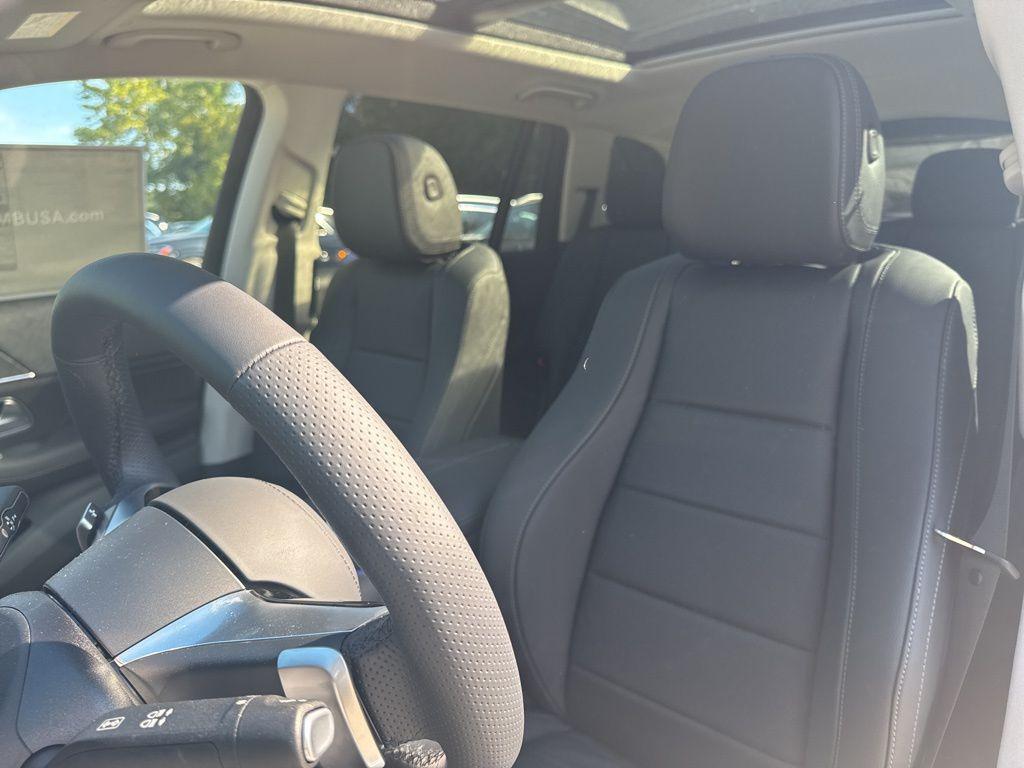 new 2026 Mercedes-Benz GLS 450 car, priced at $97,165