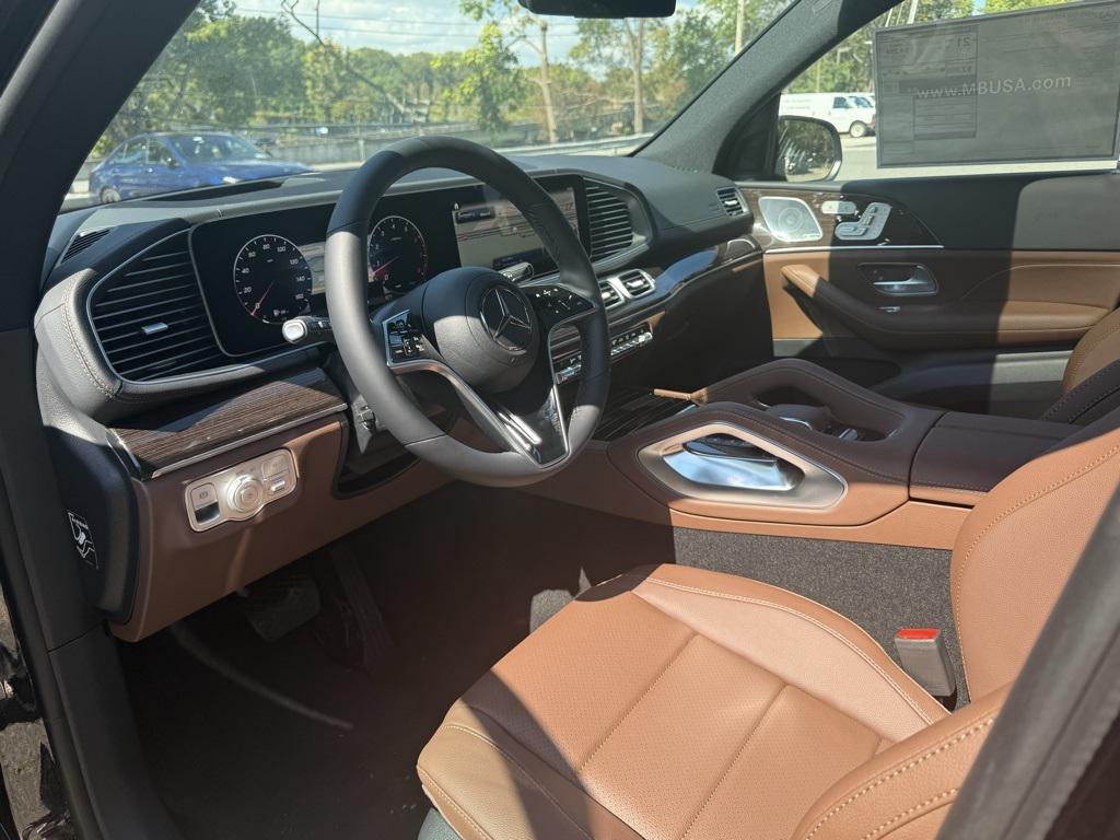 new 2026 Mercedes-Benz GLS 450 car, priced at $93,150