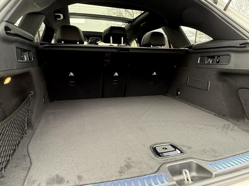 new 2026 Mercedes-Benz GLC 300 car, priced at $57,085