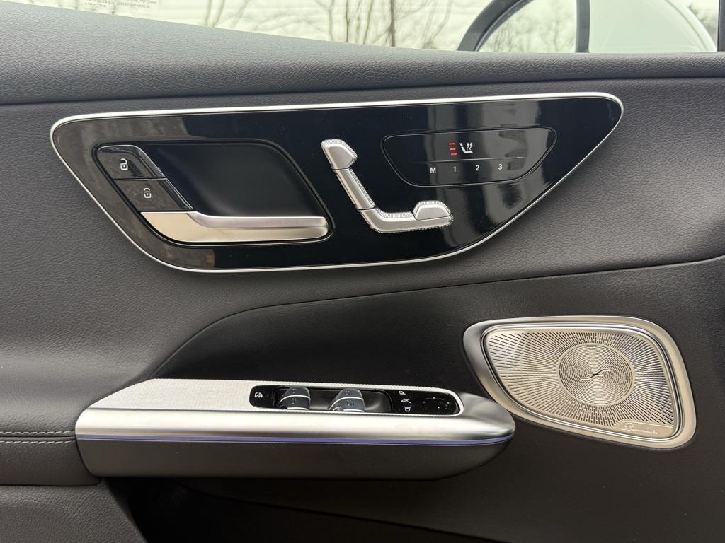 new 2026 Mercedes-Benz GLC 300 car, priced at $57,085