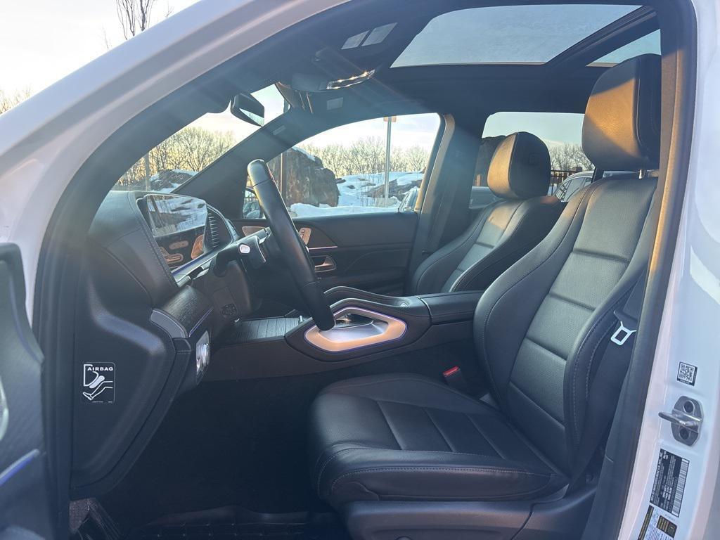 used 2024 Mercedes-Benz GLE 350 car, priced at $52,999
