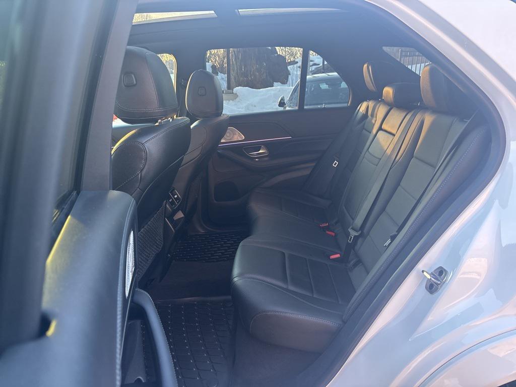 used 2024 Mercedes-Benz GLE 350 car, priced at $52,999
