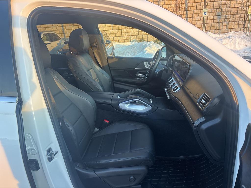 used 2024 Mercedes-Benz GLE 350 car, priced at $52,999