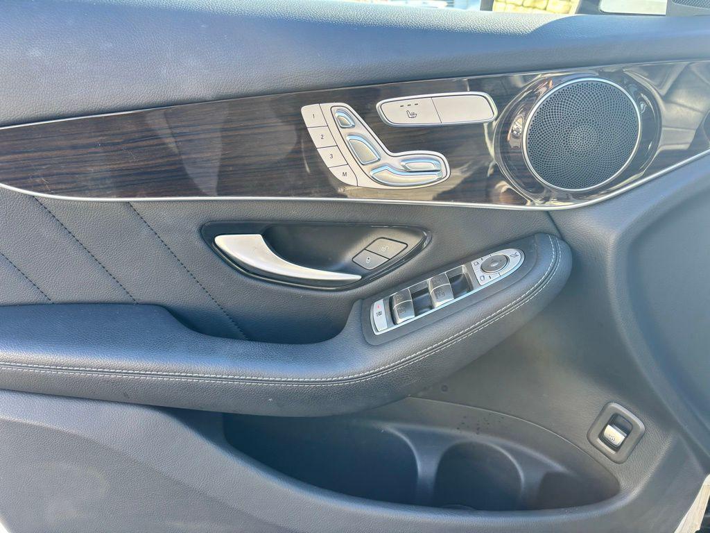 used 2022 Mercedes-Benz GLC 300 car, priced at $33,159