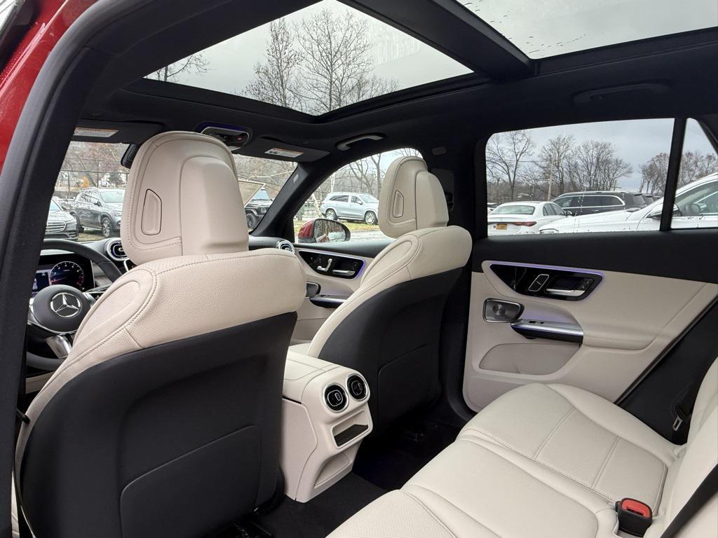 new 2026 Mercedes-Benz GLC 300 car, priced at $59,620