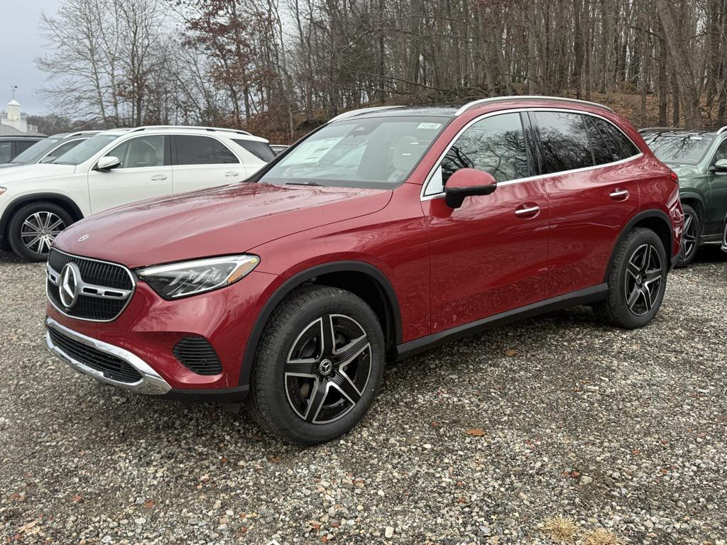 new 2026 Mercedes-Benz GLC 300 car, priced at $59,620