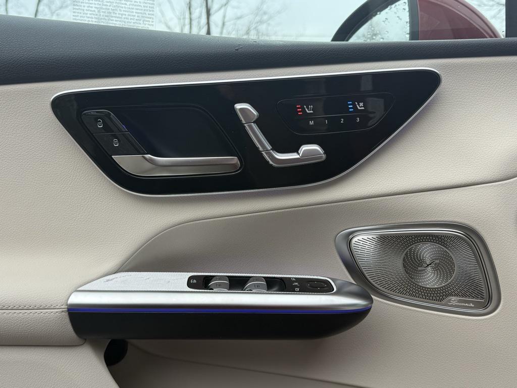 new 2026 Mercedes-Benz GLC 300 car, priced at $59,620