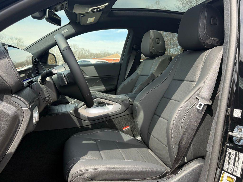 new 2026 Mercedes-Benz GLE 450 car, priced at $78,845