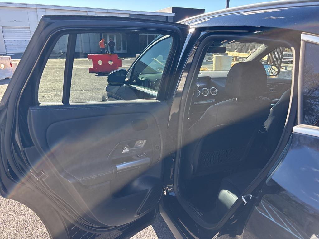 used 2025 Mercedes-Benz GLA 250 car, priced at $41,129