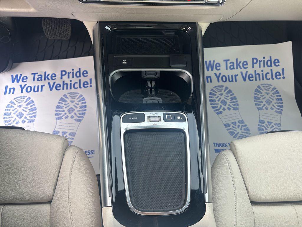 used 2026 Mercedes-Benz GLA 250 car, priced at $44,049