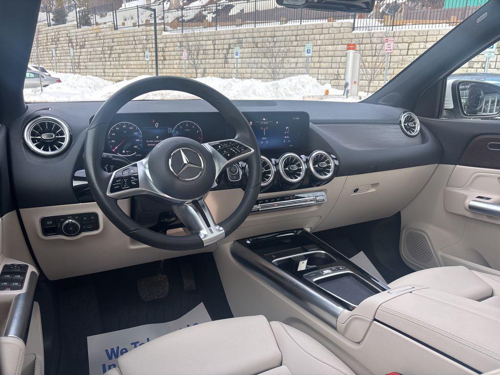 used 2026 Mercedes-Benz GLA 250 car, priced at $44,049