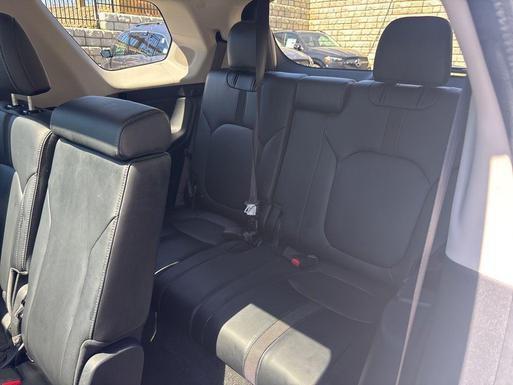 used 2023 Honda Pilot car, priced at $36,999