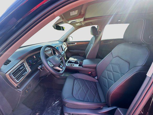 new 2026 Volkswagen Atlas car, priced at $45,323