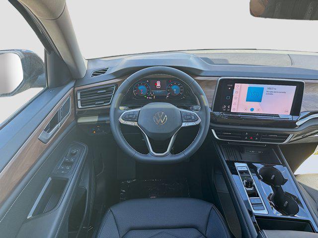 new 2026 Volkswagen Atlas car, priced at $45,323