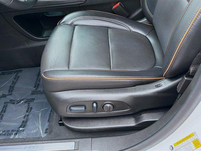 used 2023 GMC Acadia car, priced at $25,302