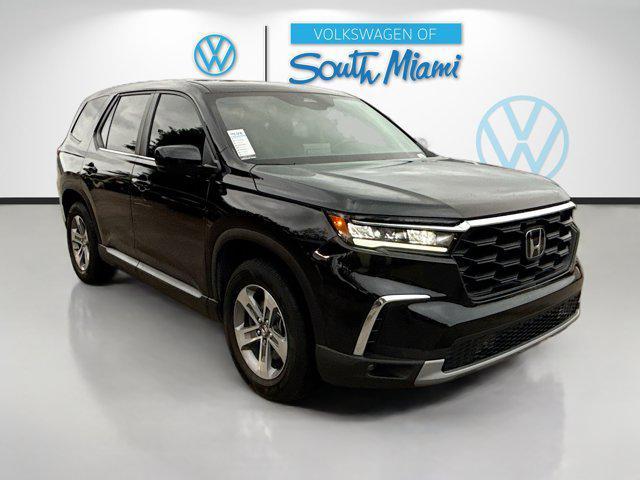 used 2025 Honda Pilot car, priced at $34,660