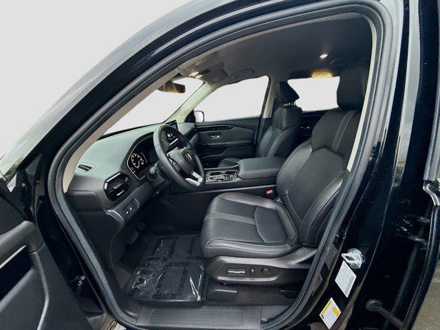 used 2025 Honda Pilot car, priced at $34,660