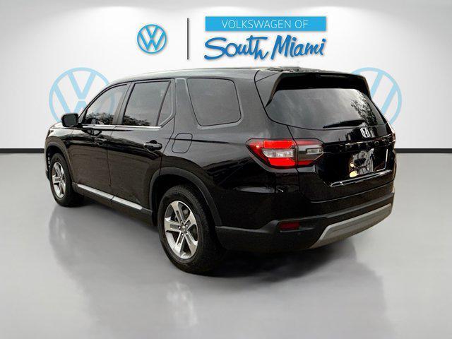 used 2025 Honda Pilot car, priced at $34,660
