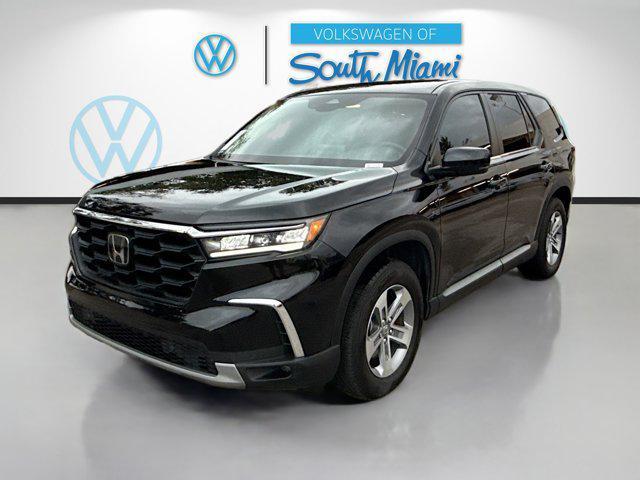 used 2025 Honda Pilot car, priced at $34,660