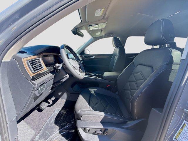 new 2026 Volkswagen Atlas car, priced at $43,216