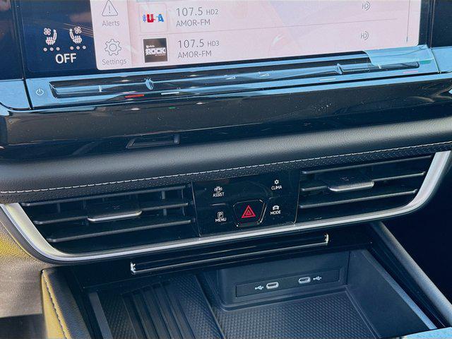 new 2026 Volkswagen Atlas car, priced at $43,216