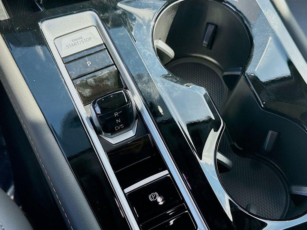 new 2026 Volkswagen Atlas car, priced at $42,545