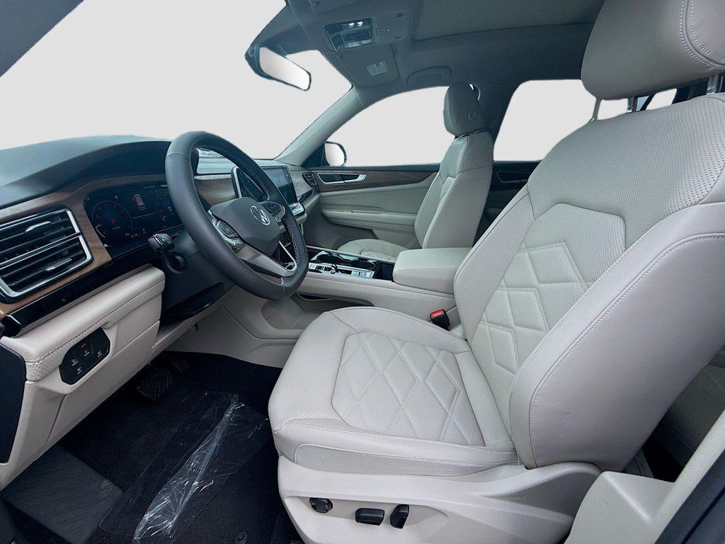 new 2026 Volkswagen Atlas car, priced at $40,992