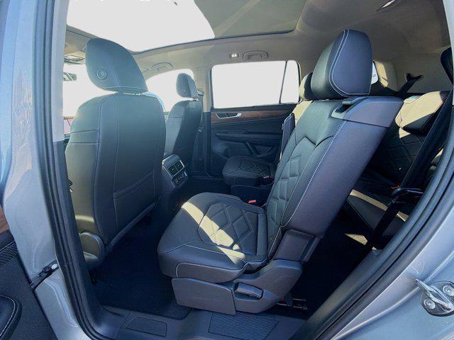 new 2026 Volkswagen Atlas car, priced at $43,403