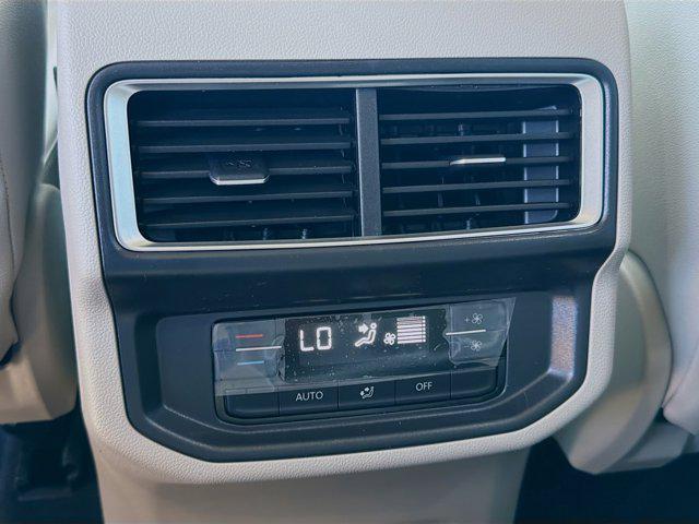 new 2026 Volkswagen Atlas car, priced at $43,742