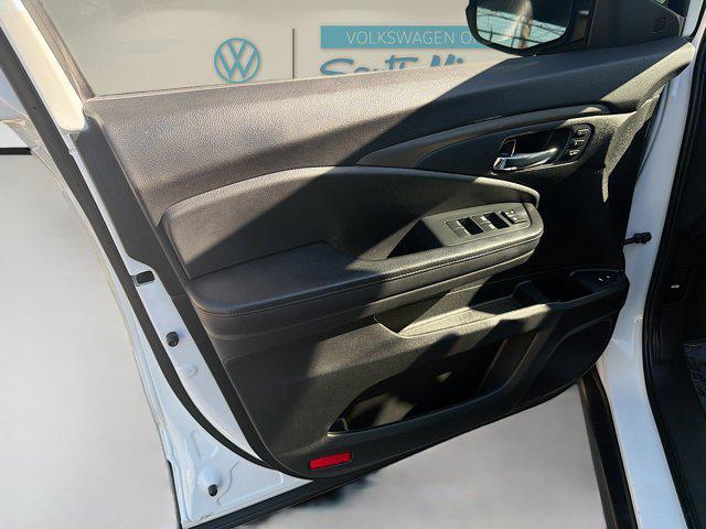 used 2021 Honda Pilot car, priced at $19,380