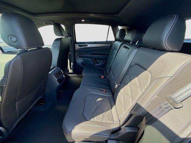 new 2026 Volkswagen Atlas Cross Sport car, priced at $42,570