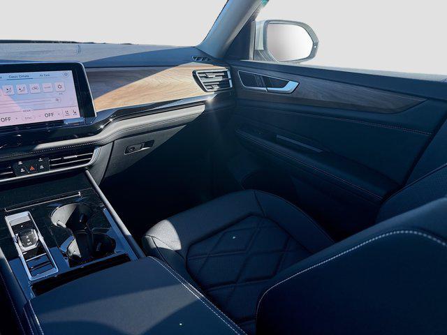 new 2026 Volkswagen Atlas car, priced at $42,796