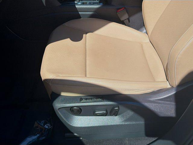 used 2020 Volkswagen Atlas Cross Sport car, priced at $15,528