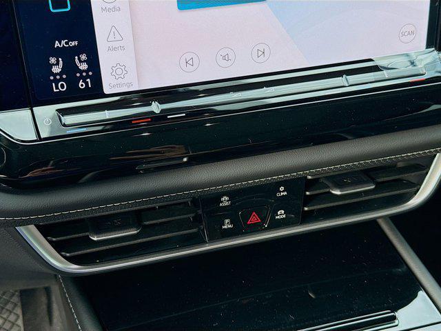 new 2026 Volkswagen Atlas car, priced at $45,162