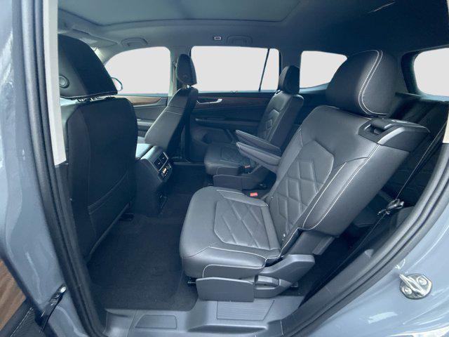 new 2026 Volkswagen Atlas car, priced at $45,144