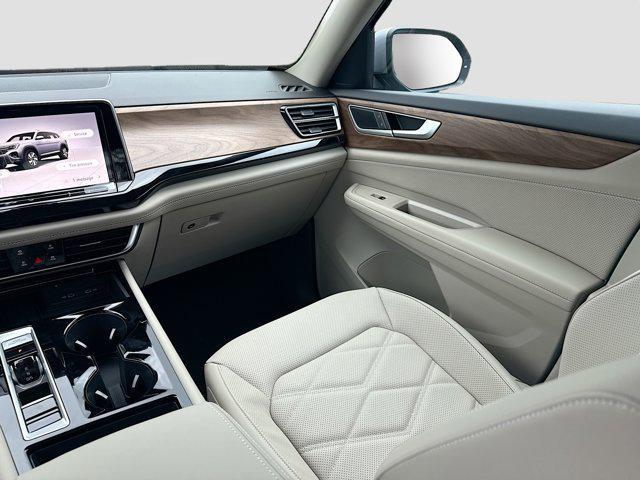 new 2026 Volkswagen Atlas car, priced at $42,403