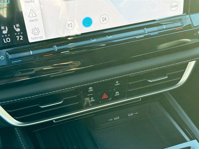 new 2026 Volkswagen Atlas car, priced at $45,760