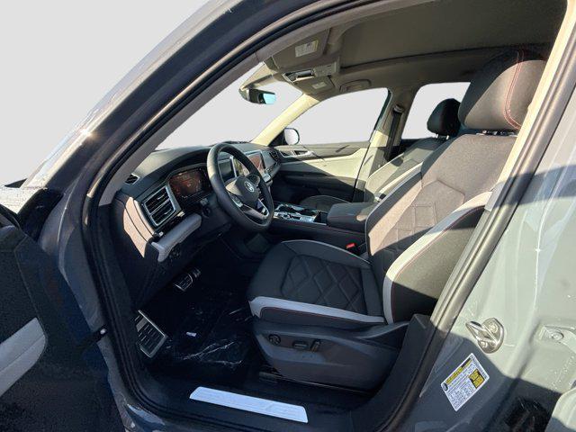 new 2026 Volkswagen Atlas car, priced at $46,384