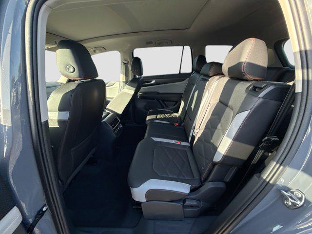 new 2026 Volkswagen Atlas car, priced at $46,384