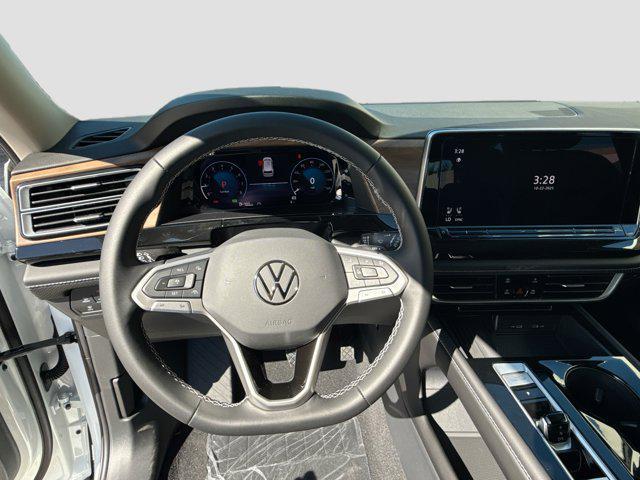new 2026 Volkswagen Atlas car, priced at $42,149