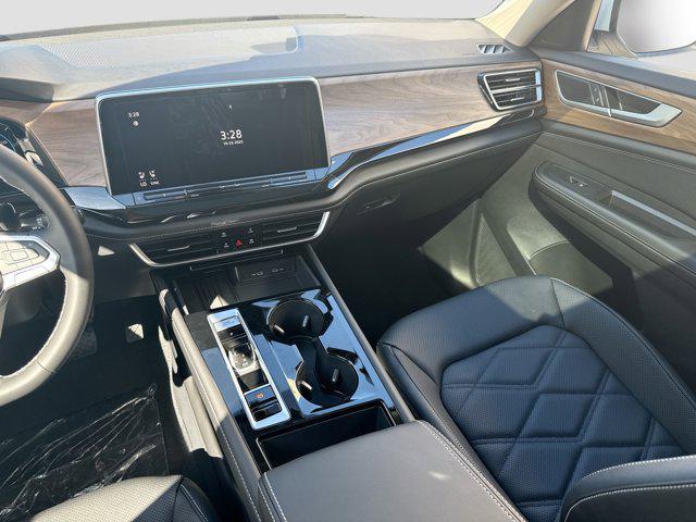 new 2026 Volkswagen Atlas car, priced at $42,149