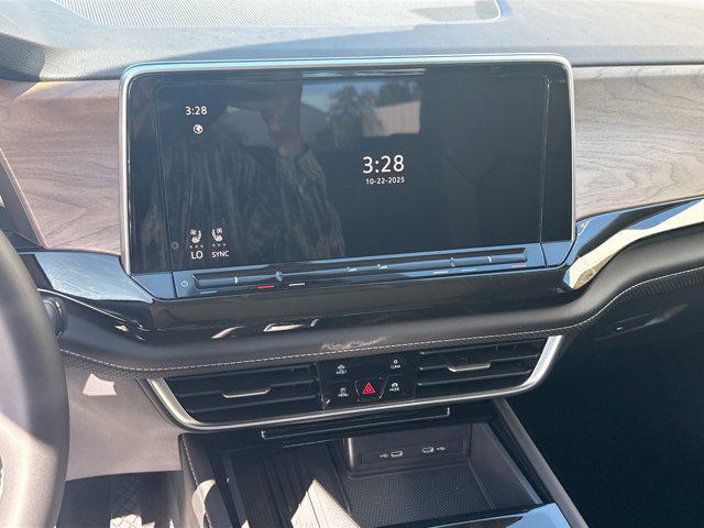 new 2026 Volkswagen Atlas car, priced at $42,149