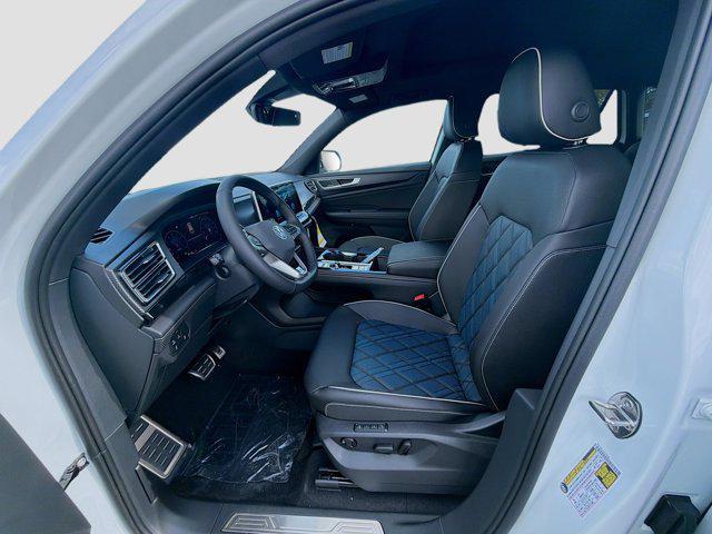 new 2026 Volkswagen Atlas Cross Sport car, priced at $52,444