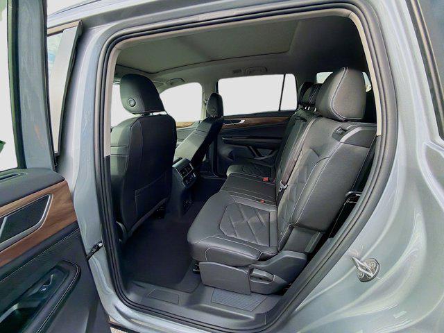 new 2026 Volkswagen Atlas car, priced at $44,725