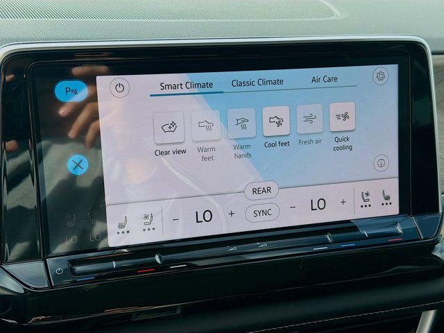 new 2026 Volkswagen Atlas car, priced at $44,725