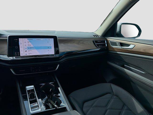 new 2026 Volkswagen Atlas car, priced at $44,725