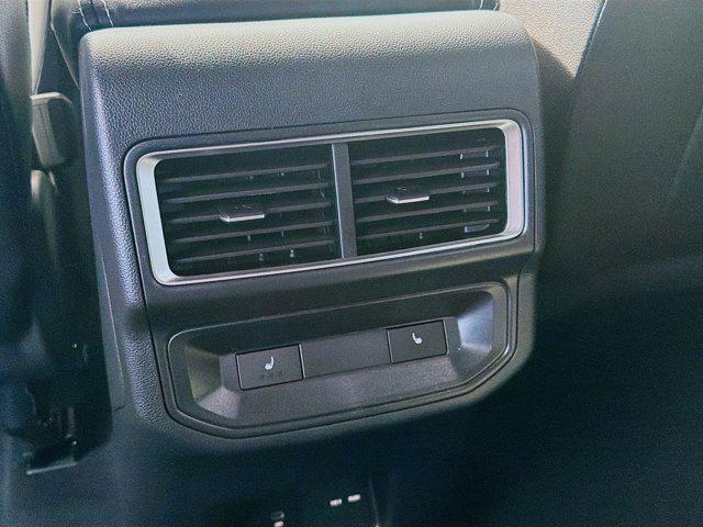 new 2026 Volkswagen Atlas Cross Sport car, priced at $49,301