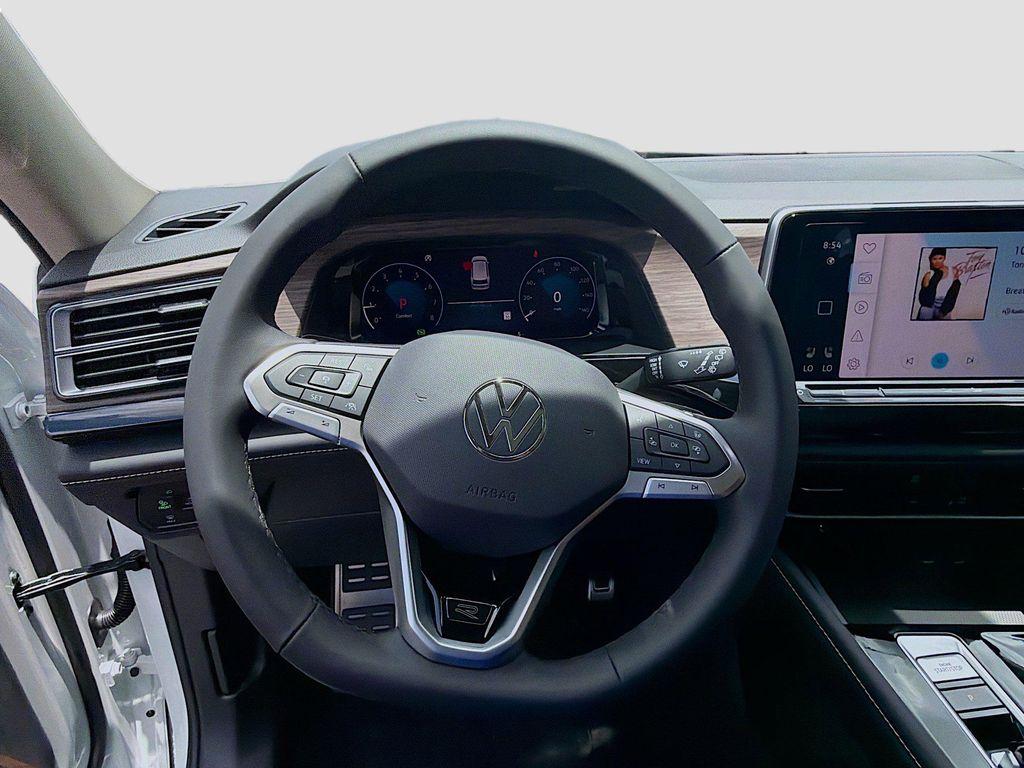 new 2026 Volkswagen Atlas car, priced at $54,323
